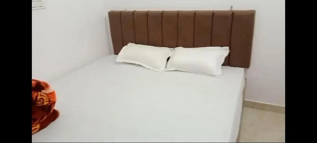 Maa Shakti Paying Guest House Varanasi India